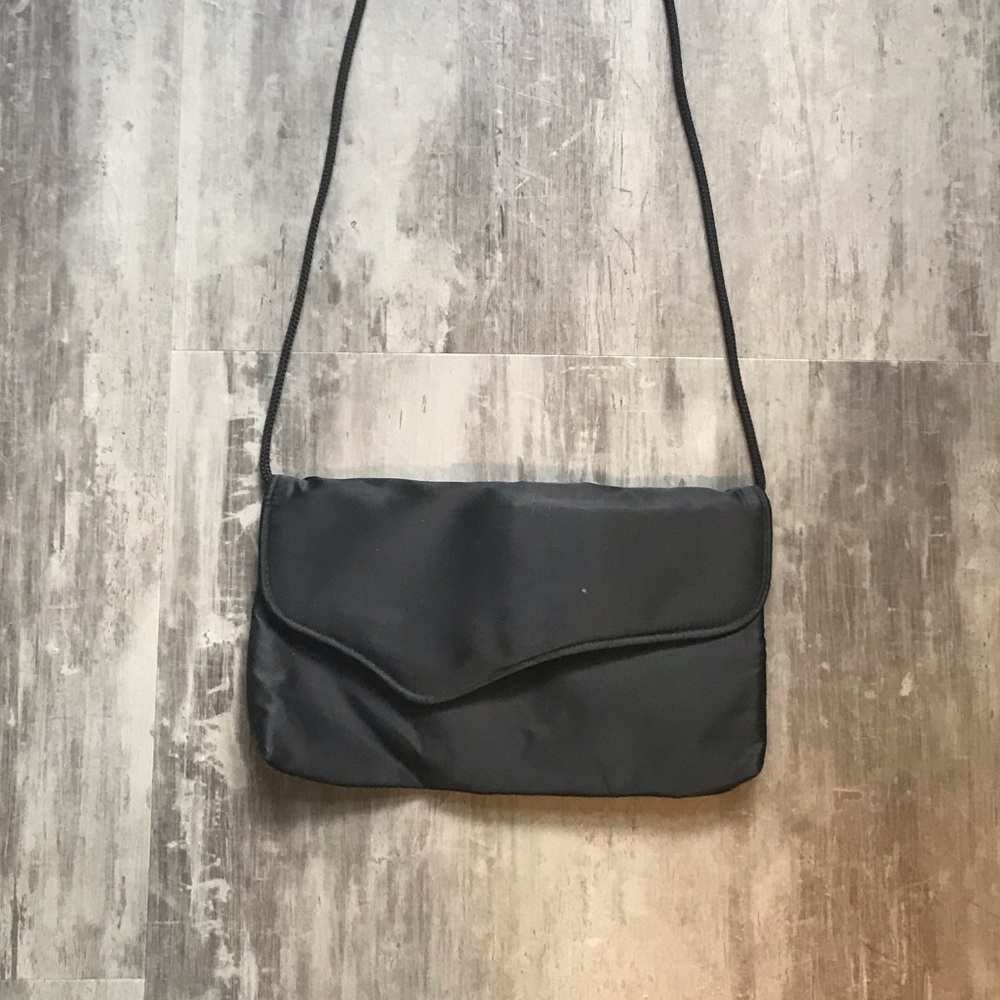 Black Clutch